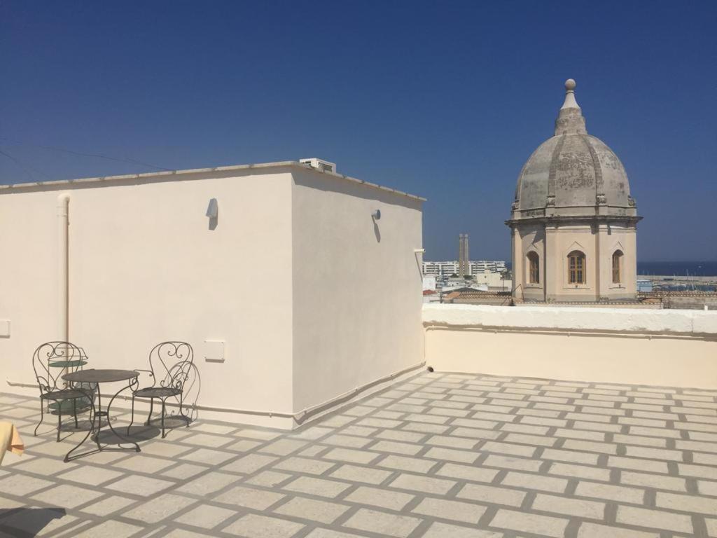 モノーポリCasa Dei Pensieriアパートメント エクステリア 写真